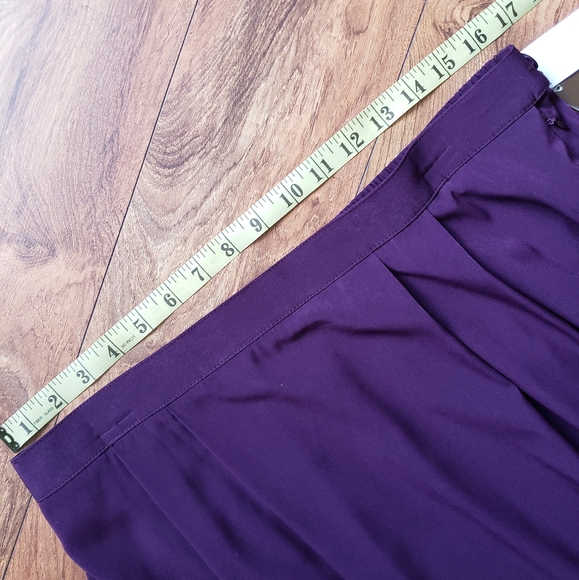 Tilley Travel Skirt, quick-dry, lightweight, midi length - purple, size large - Picture 5 of 6